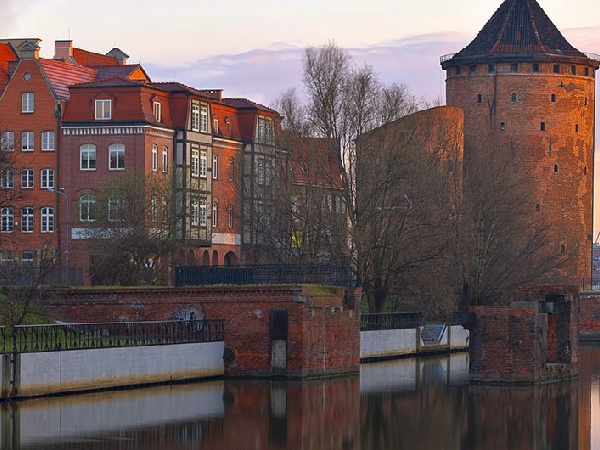 Cheap Flights from Doncaster to Gdansk