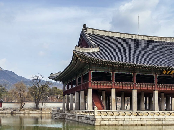 Cheap Airfares from Kahului to Seoul