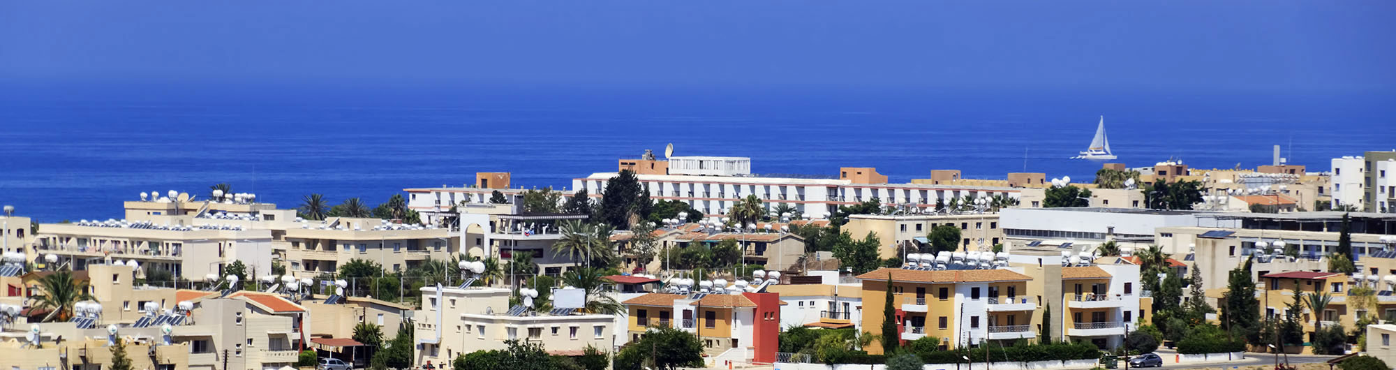 Search and compare cheap flights from Chaniá to Paphos