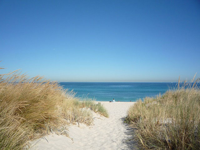 Fremantle Beach. Discover the port city of Fremantle, only 30 minutes away from Perth