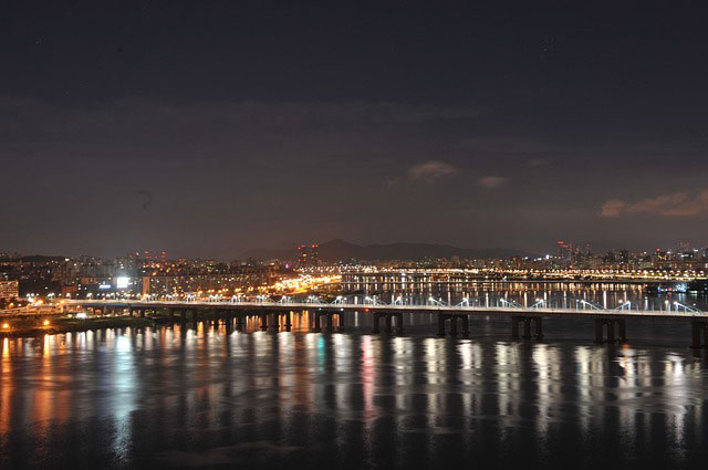 Cruise around the Han River