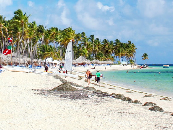 Cheap Flights from Saint Thomas Island to Punta Cana
