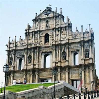 Macau Free & Easy Package from Chan Brothers Travel