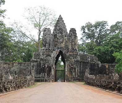 Cambodia Land Tour from Giamso