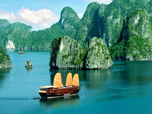 Vietnam Tour Package from Nam Ho Travel